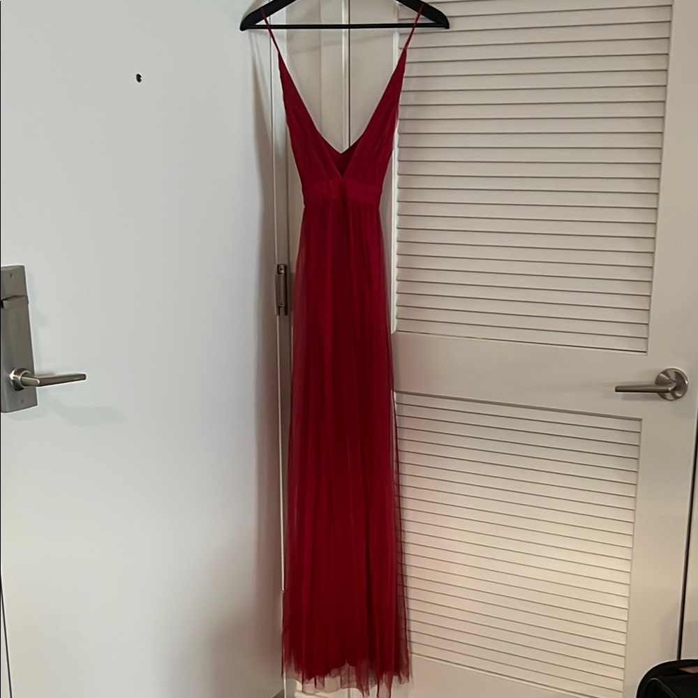 Chic Red V-Neck Dress
